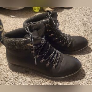 Women's time and tru lace up boots